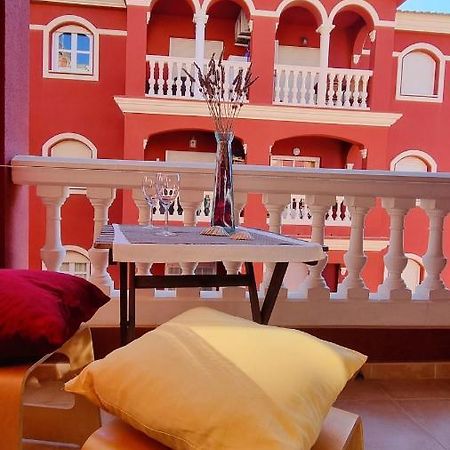 Apartamento Rojo Con Vistas Al Mar Mazagón Екстериор снимка