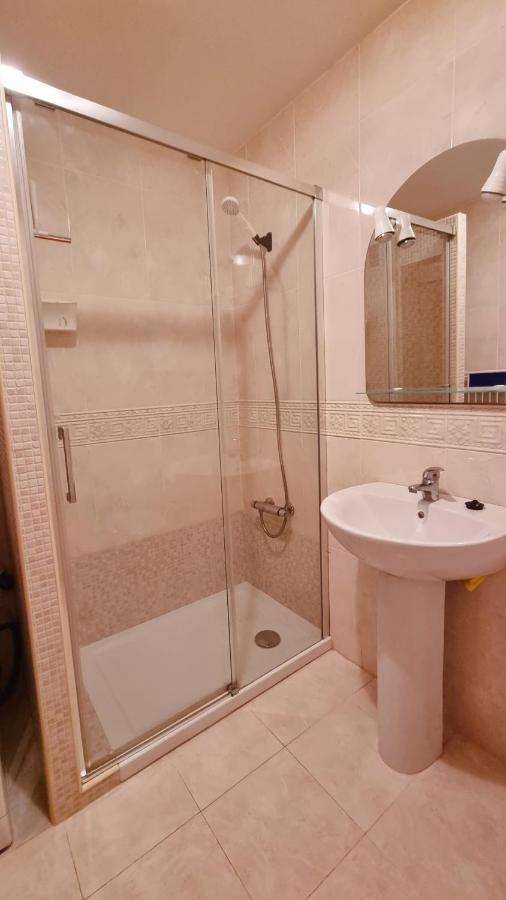 Apartamento Rojo Con Vistas Al Mar Mazagón Екстериор снимка