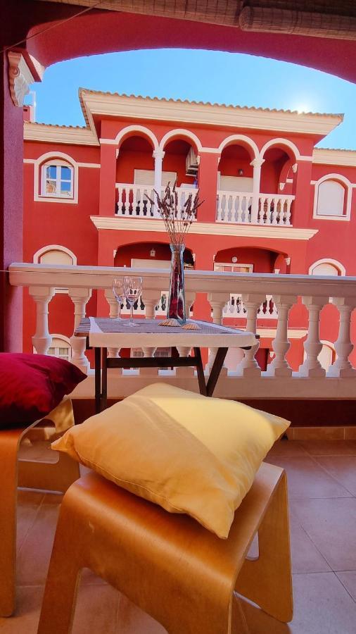 Apartamento Rojo Con Vistas Al Mar Mazagón Екстериор снимка